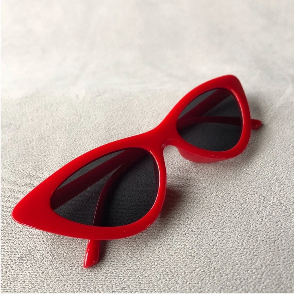 Red Cat Eye Sunglasses with Black Lens ~ Brand New!